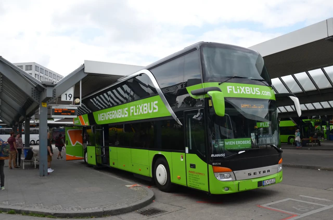 Flixbus w Rzymie: Gdzie wysiąść? Przewodnik po Tiburtina i Anagnina