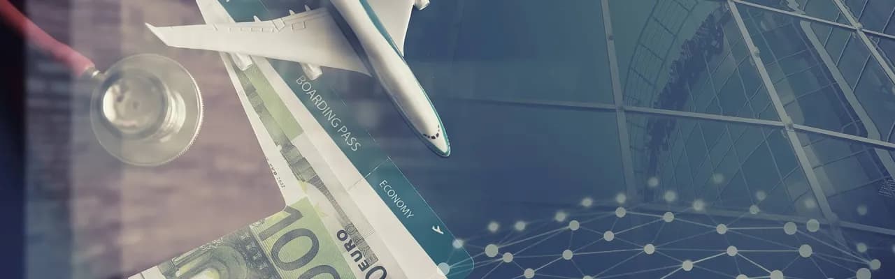 Ile gotówki przewieziesz samolotem? Limit 10 000 euro i zasady