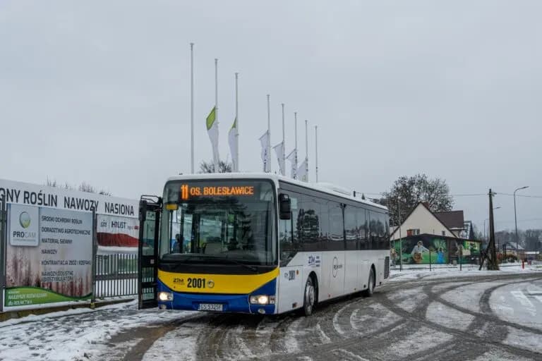 PKS Słupsk: Gdzie odjeżdża Twój autobus? Przystanki i rozkłady